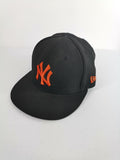 Gorra Negra NY YANKEES / Size 7 (55.8 cm)