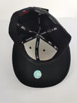 Gorra Negra DC / Size 7 1/8 (56.8 cm)