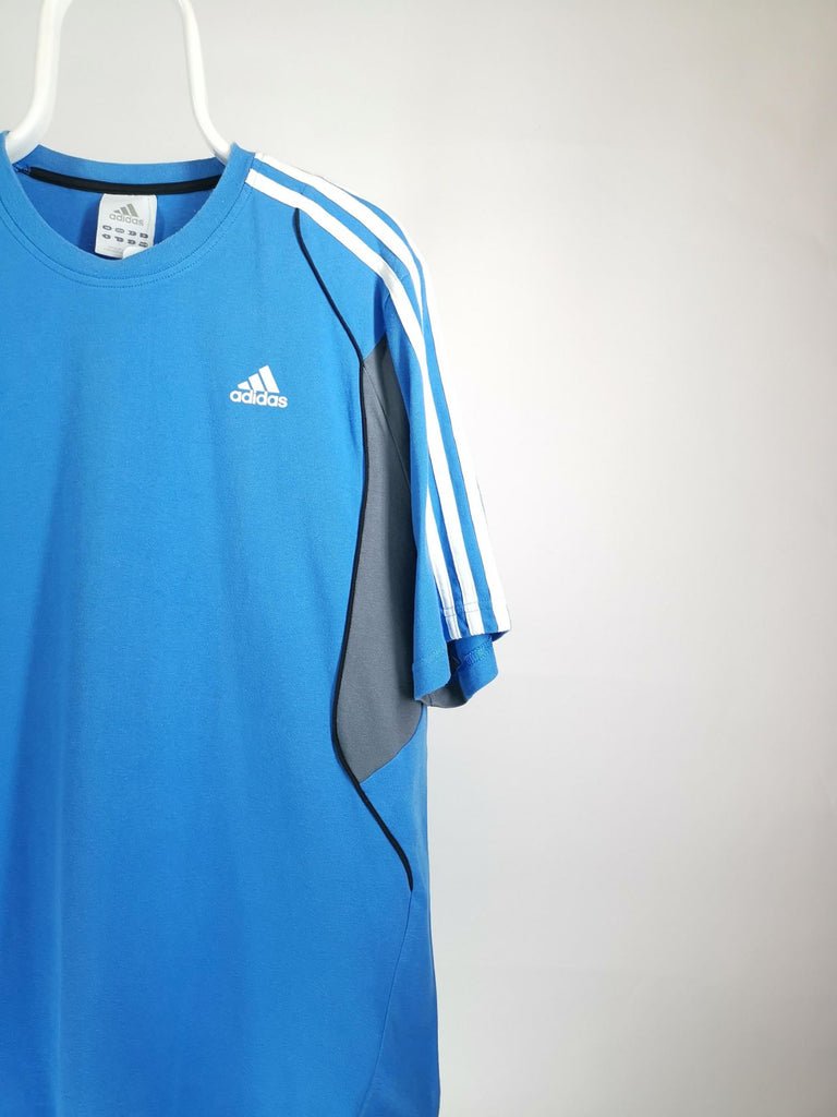 Hassy Red De otra manera Camiseta ADIDAS / Talla L – BIBA Vintage