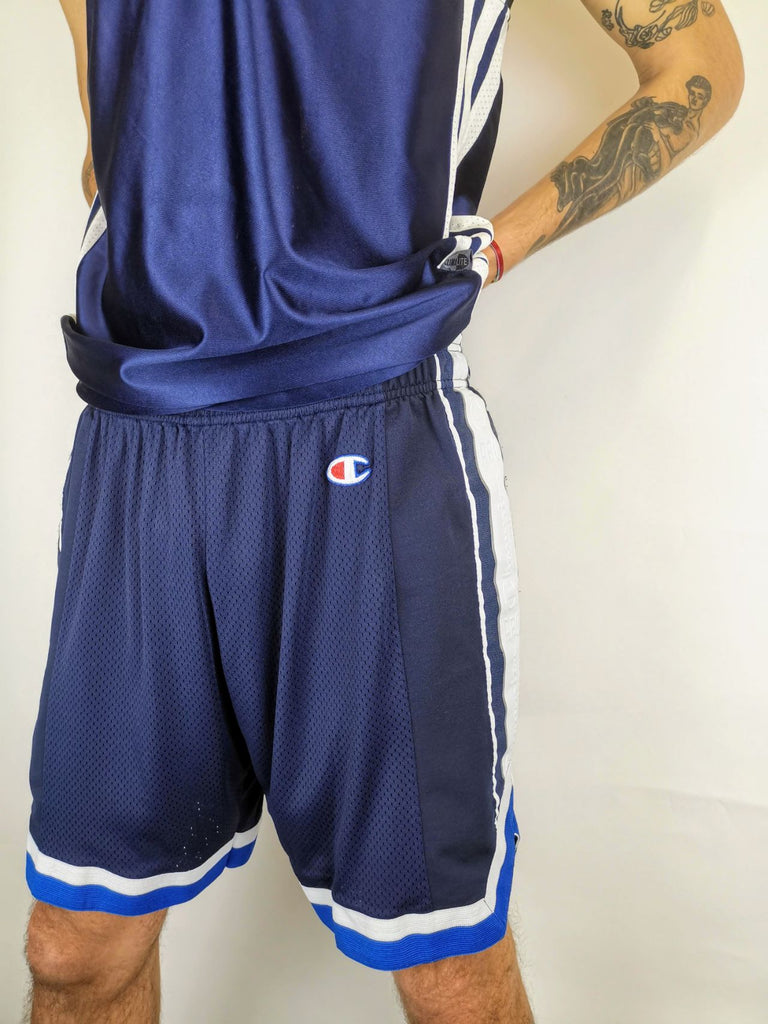 Branded Shorts CHAMPION AUTHENTIC ATHLETIC Talla M BIBA Vintage