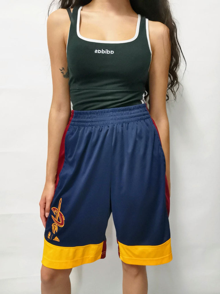 Branded Shorts Corto Adidas NBA / Talla M BIBA Vintage